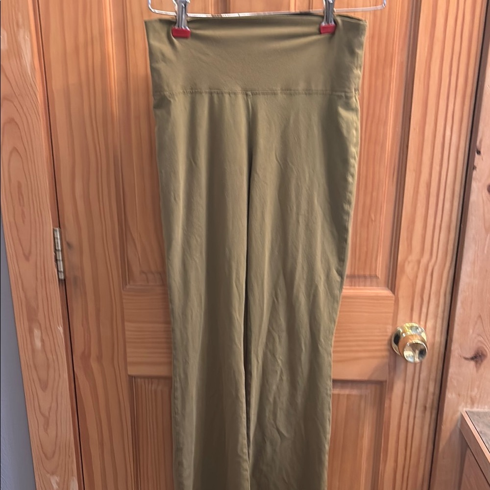BUTTER Cheeky Hi-Rise Flare 30" Legging